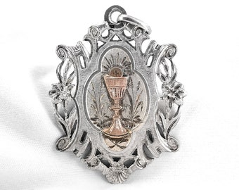 Médaille Antique Française, Communion, Calice, Argent Massif, dorée Antique French Medal, Communion, Chalice, Sterling Silver and gilded