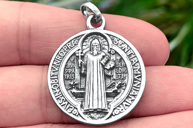 Médaille de Saint Benoît Religieuse Argent Massif 925 Etsy