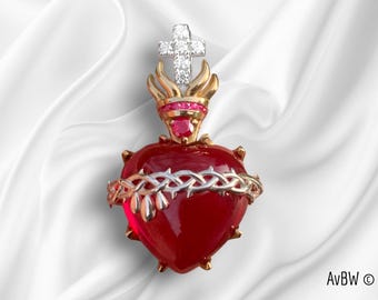 Pendente ex voto del Sacro Cuore di Gesù Cristo, rubini e cristalli autentici, con croce in argento massiccio ornata di moissaniti