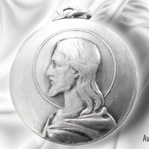 Antique Catholic Medal Jesus – Saint Julien Parish 1931 – Large French Religious Pendant – Rare Christian Collectible – 48.56g