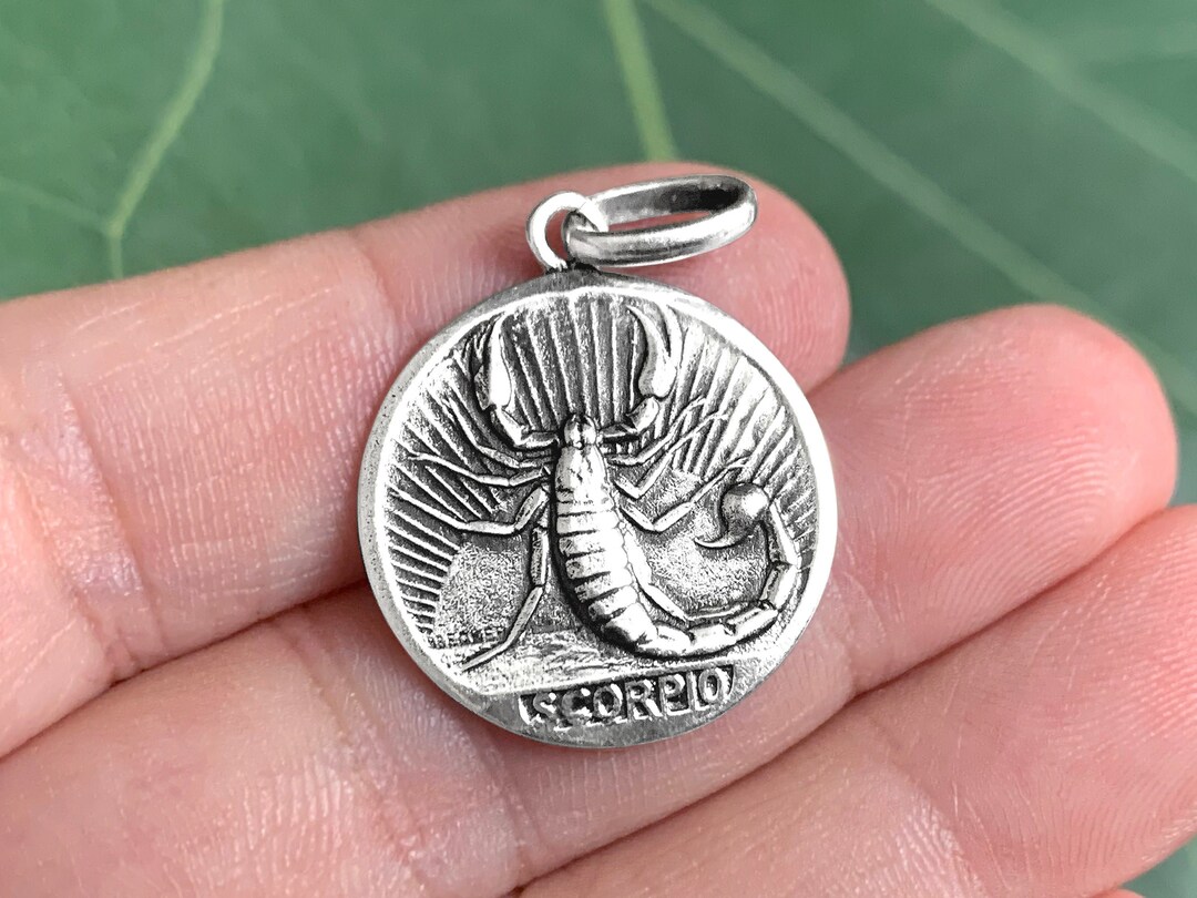 Pendentif Scorpion Zodiaque M daille Argent Massif 925 Signe 