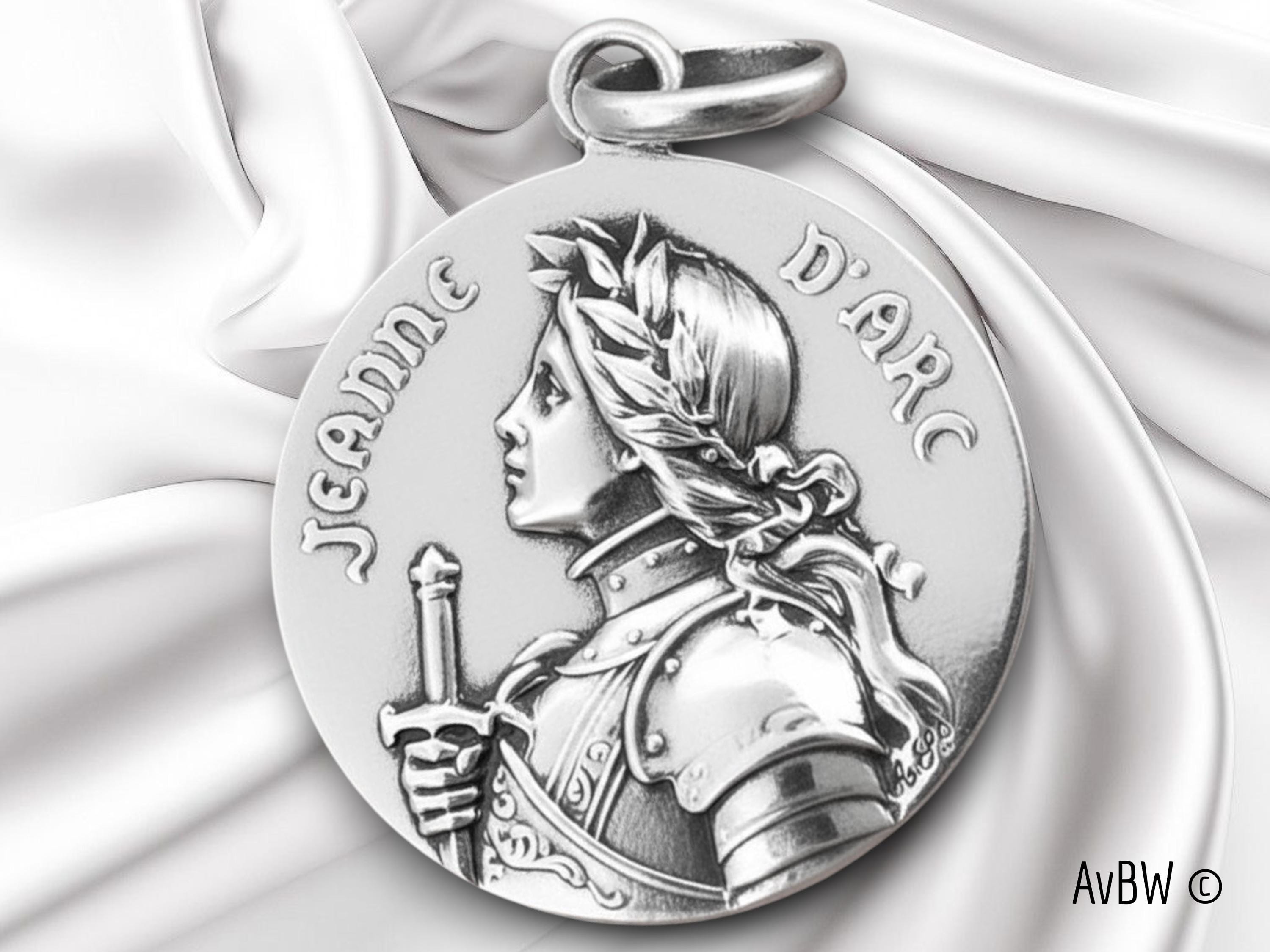 Médaille Jeanne d'Arc ancienne Doré Cuivre