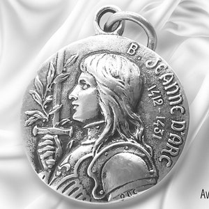 Pendentif de Jeanne d'Arc en argent massif, médaille bijou cadeau de haute qualité, offrez une protection divine pour communion confirmation