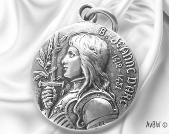 Sterling Silver Joan of Arc Pendant, High-Quality Religious Medal Jewelry, Offer Divine Protection for you for Communion and Confirmation