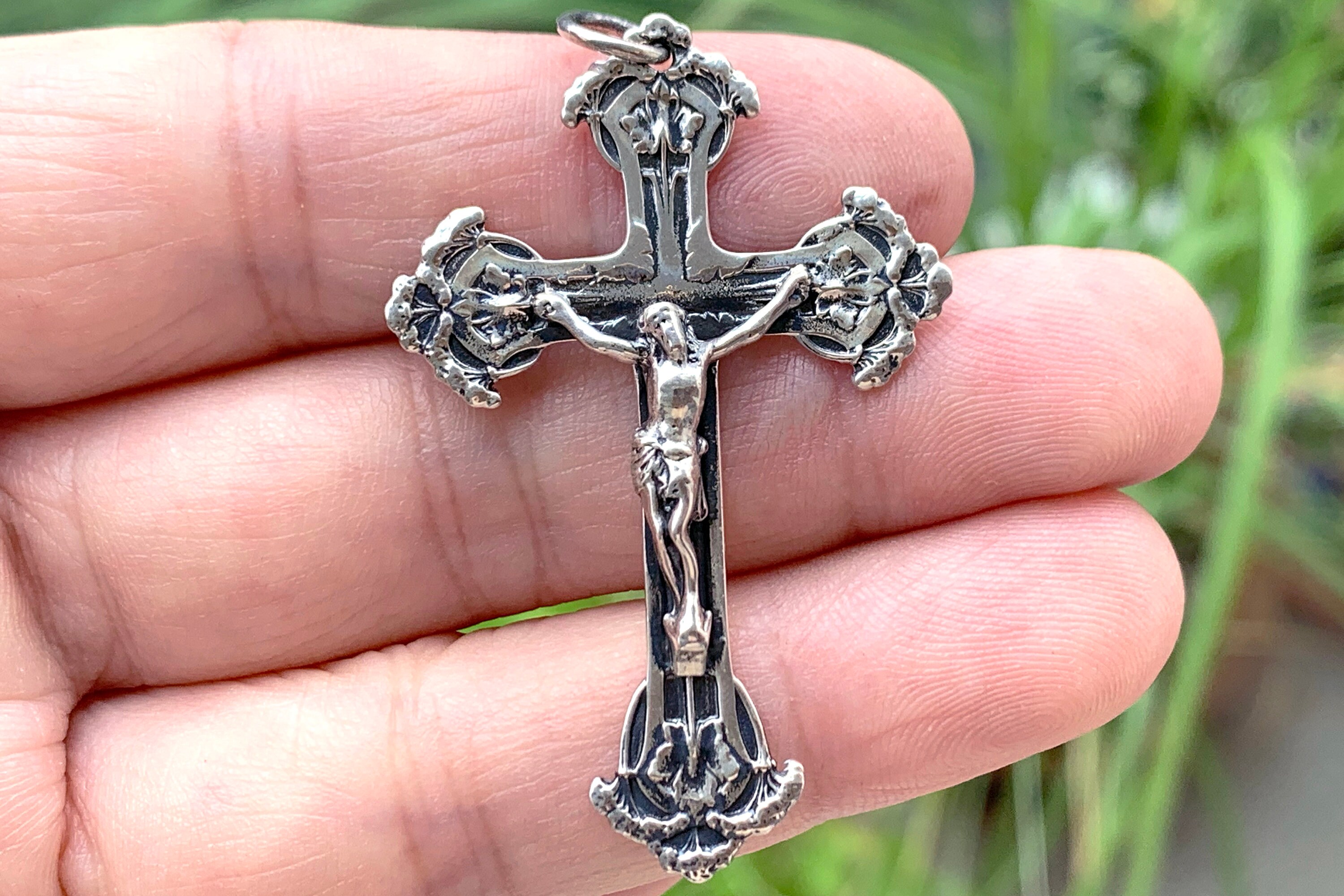 Croce di Gesù, trifoglio, Crocifisso argento massiccio, ciondolo / argento  sterling Gesù Cristo, croce trifoglio, ciondolo - Etsy Italia