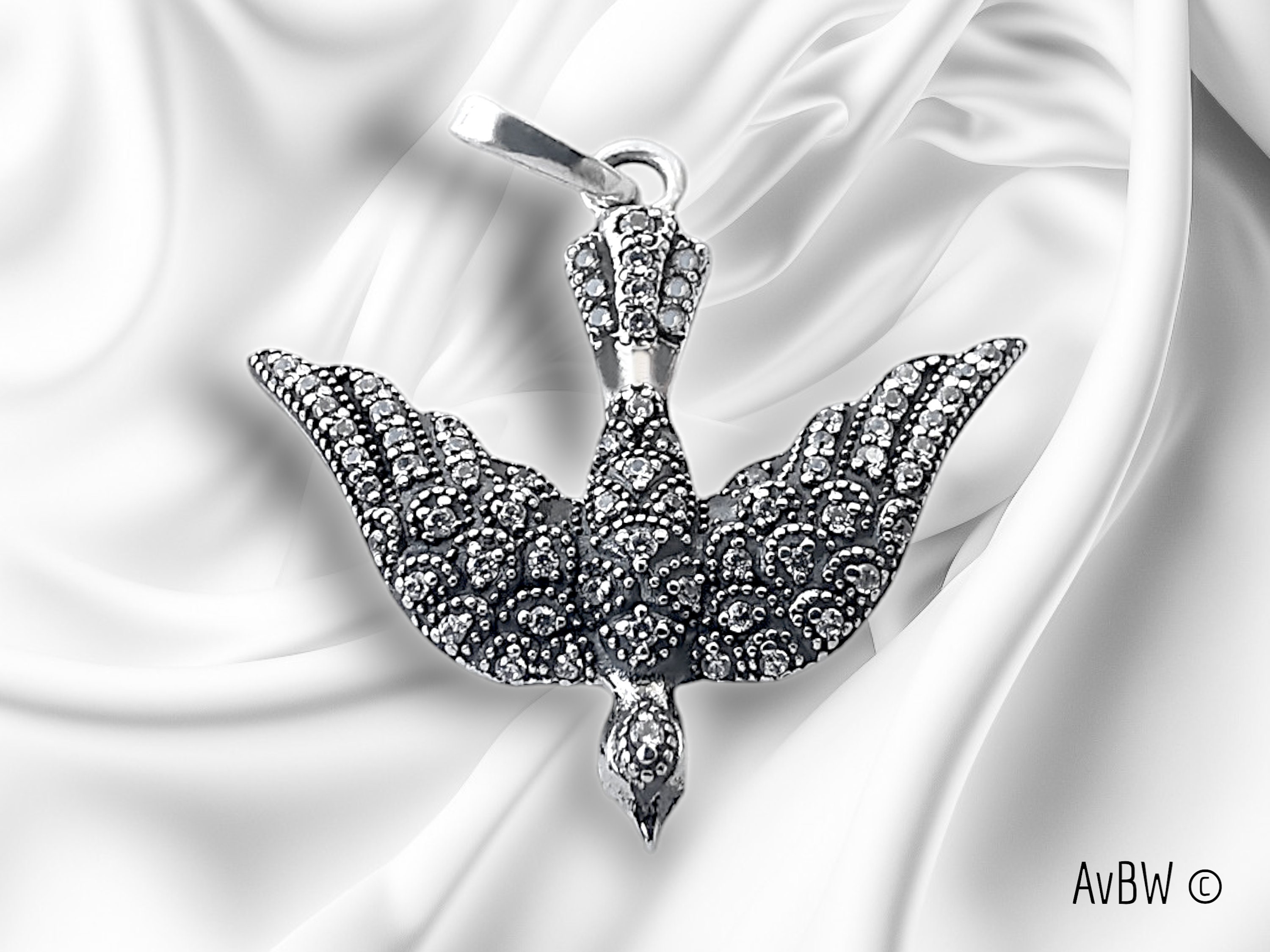 Anhänger Heiliger Geist, Spiritus sanctus, Medaillon aus massivem Silber, verziert mit Zirkonia, Schmuck – Vogel, Taube – Göttlich – Christliches Geschenk