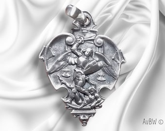 Pendentif Grande médaille de l'Archange Saint Michel en Argent Massif - Protection - Ange Gardien, Guerrier - design Art Nouveau - Cadeau