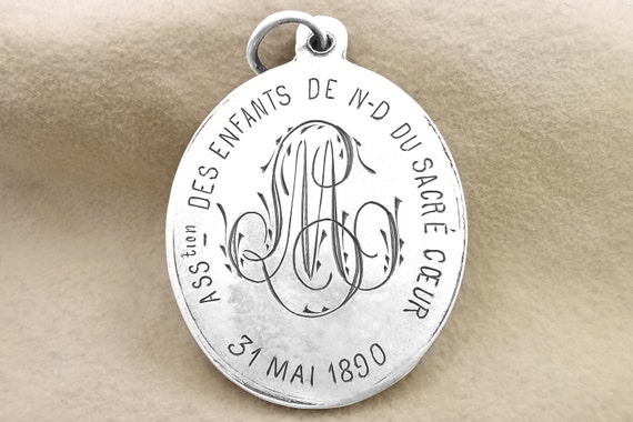 3 Médailles-reliquaires Anciennes En Argent Massif Cœurs Sacrés Pontmain XIXe Siècle - Décoratif