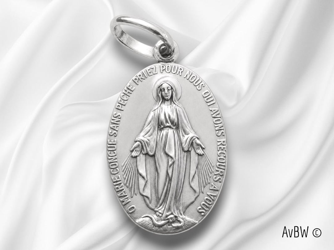 Small Miraculous Medal Sterling Silver 925 – Virgin Mary 0.94x0.55 in ...