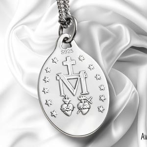 1830 Pendant - Etsy