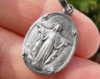 Jesus Christ Open Arms Medal, 925 Sterling Silver Christian Pendant Necklace, God Bless Me
