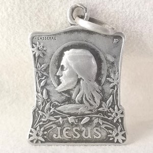 Antique Medal of Jesus in Solid Silver, signed LASSERRE / Antique French Medal of Jesus, Sterling Silver, signed LASSERRE