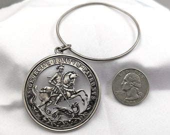 Grande Médaille Antique de Saint Georges, Religieuse, ajourée en Argent Massif / Large Big Medal of Saint George, Openwork, Sterling Silver