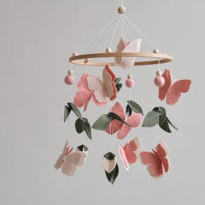 Butterfly baby mobile, Floral baby crib mobile, Butterfly nursery mobile, Flower felt mobile, Baby mobile girl, Baby shower gift