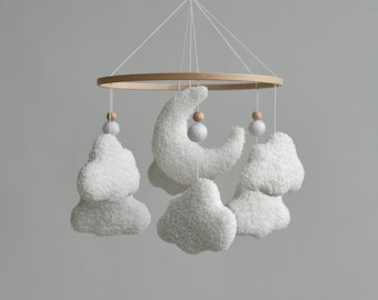 Móvil de cuna de bebé en la nube Boucle, Móvil de bebé neutro, Decoración de guardería en la nube, Regalo de baby shower, Móvil de cuna, Móvil colgante, Móvil de bebé Boho