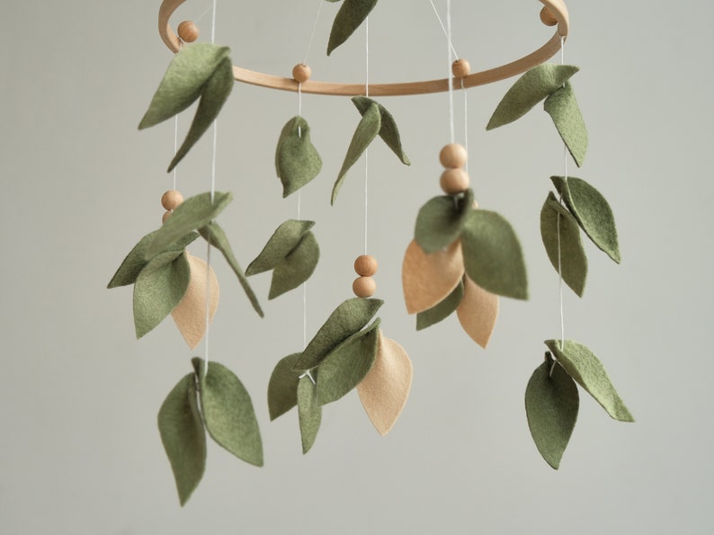 Forest crib mobile, Leaf baby mobile, Minimalist baby crib mobile, Green floral nursery mobile, Hanging mobile, Baby shower gift 画像 9