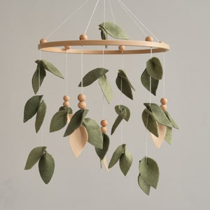 Forest crib mobile, Leaf baby mobile, Minimalist baby crib mobile, Green floral nursery mobile, Hanging mobile, Baby shower gift 画像 8