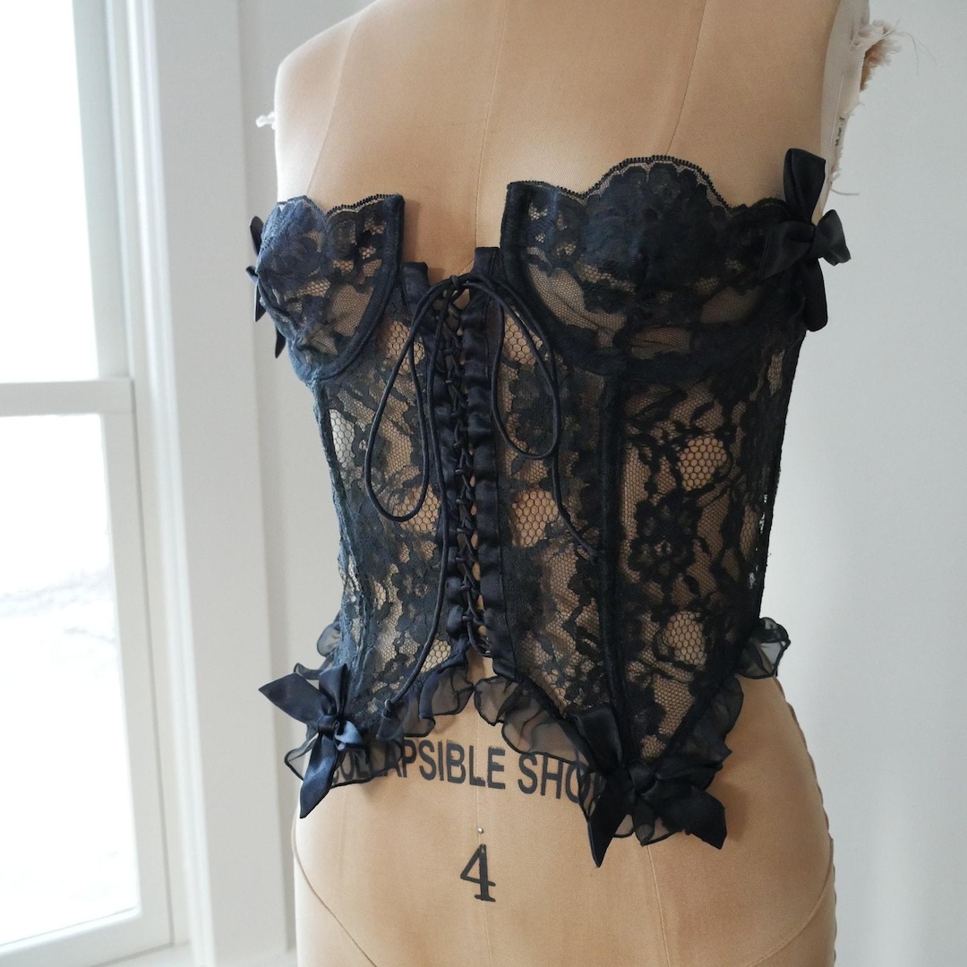 Vintage Classic Black 1990s Boned Corset - S