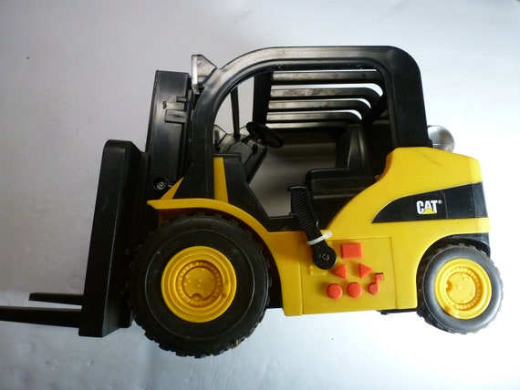 cat forklift toy