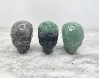 Standing Small Alien Fairy Elf Human Head Natural Crystal Carving - Creepy Face - Ruby Zoisite Yooperlite Green Aventurine #411