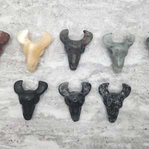 Small Cow Skull Crystal Carving - Western Style - Country Cow Head - Natural Gemstone Crystal Carving