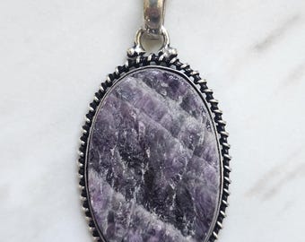 Rough Dream Amethyst - Chevron Amethyst Crystal Pendant w/ Necklace