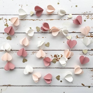 Guirlande de papier - coeurs rose poudré, pêche, blanc - décoration mariage, chambre d'enfant, chambre bébé, anniversaire, baptême, fête