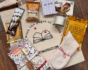 Blind Date With a Book Christmas Gift Box | Cozy Reading Hamper