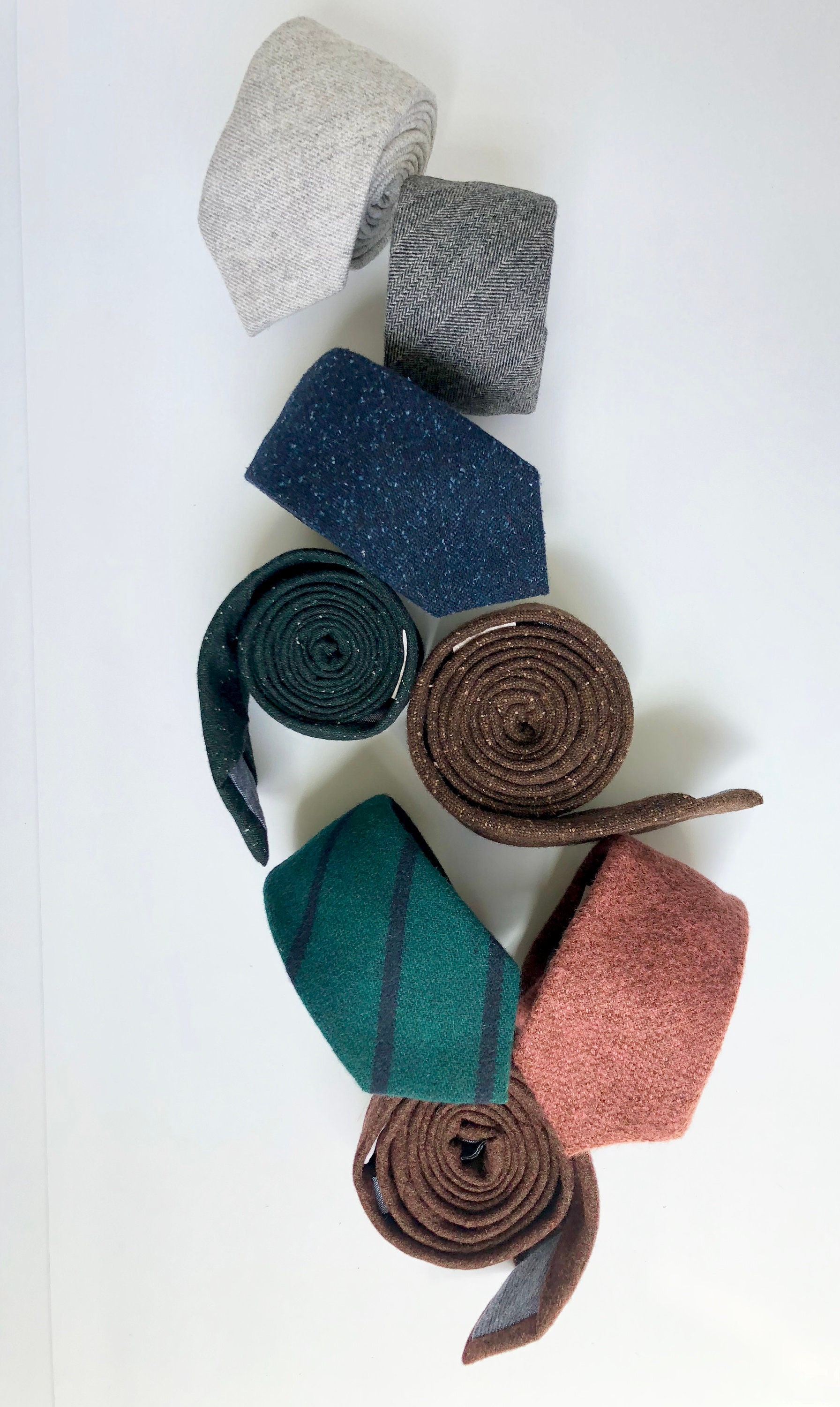mens gray tie