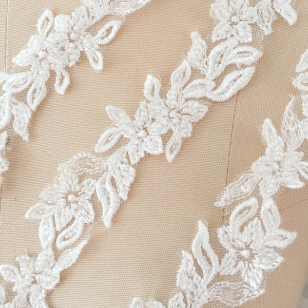 Beaded ivory alencon Lace Trim, Bridal Trim, wedding veil lace, border lace, Sell By Yard