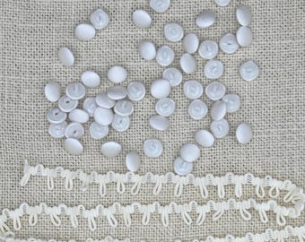 Ivory Buttons I 50 buttons and button lace I prom, wedding, quinceanera or formal dress I  bustle buttons