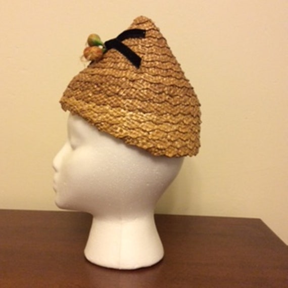 R. Englander Petit Chapeau Vintage Straw Acorn Hat - image 3