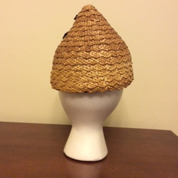 R. Englander Petit Chapeau Vintage Straw Acorn Hat - image 4