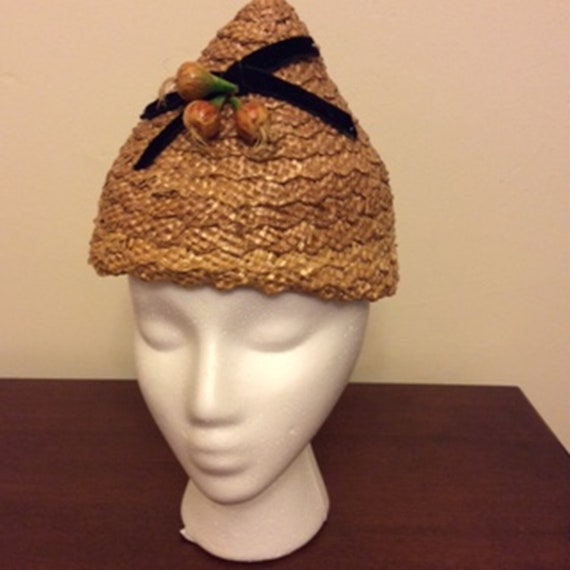 R. Englander Petit Chapeau Vintage Straw Acorn Hat - image 1