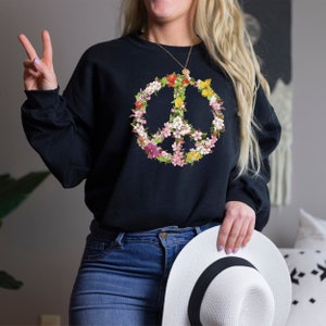Blumen Peace Zeichen Sweatshirt, Peace Pullover für Frauen, Botanischer Druck Hippie Sweatshirt, Geburtstagsgeschenk, Peace Sweatshirt, Mutter Geschenk, Schwester