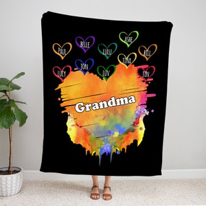 Personalized Grandma Blanket: Family Names, Colorful Hearts