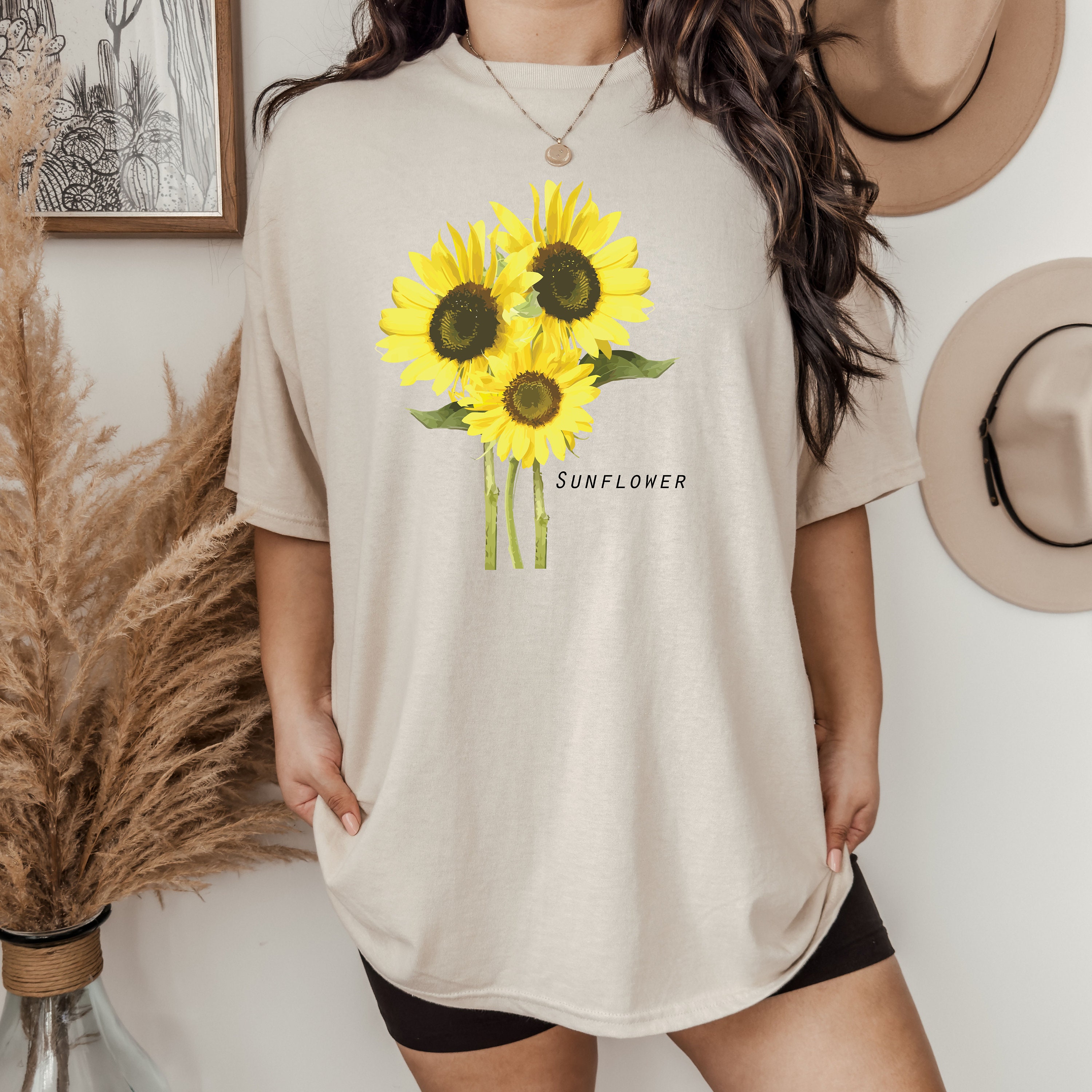 Sunflower Graphic T-shirt, Botanical Flower Shirt, Gift for Her - Etsy