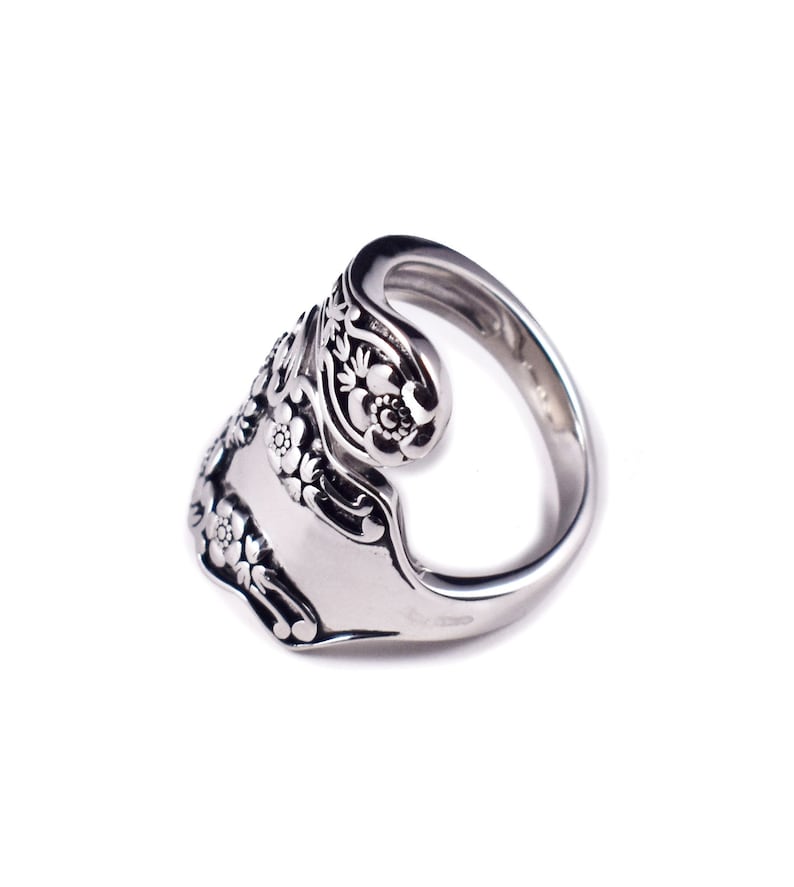 Palladium Plated Sterling Silver Extravagant Flower Ring