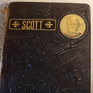Vintage book  Scott&#39;s Poems by Sir Walter Scott  William Chambers Henneberry Company 1901