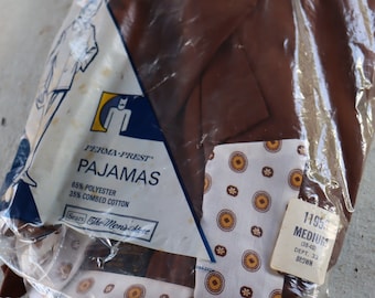 Vintage Sears Pajamas Perma-Prest brown and yellow Medium 38-40 unused in original package