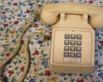 Push button ITT desk phone (untested)