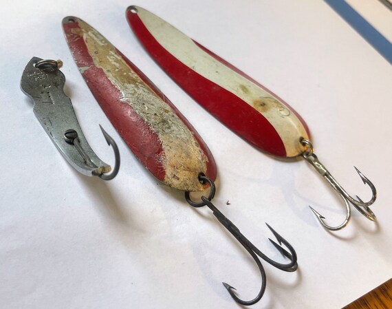 3 Vintage Fishing Lures - Etsy