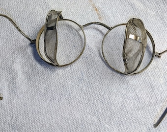 Vintage safety or motorcycle glasses Steam Punk clear