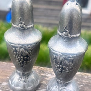 Vintage salt and pepper shaker pewter