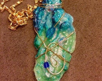 Mermaid stone necklace matches your mermaid tail glows at night waterproof