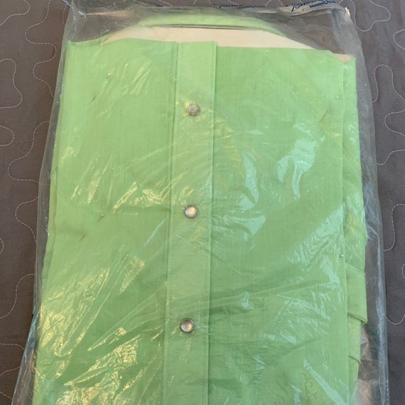 Great Green Rockabilly Shirt - image 3