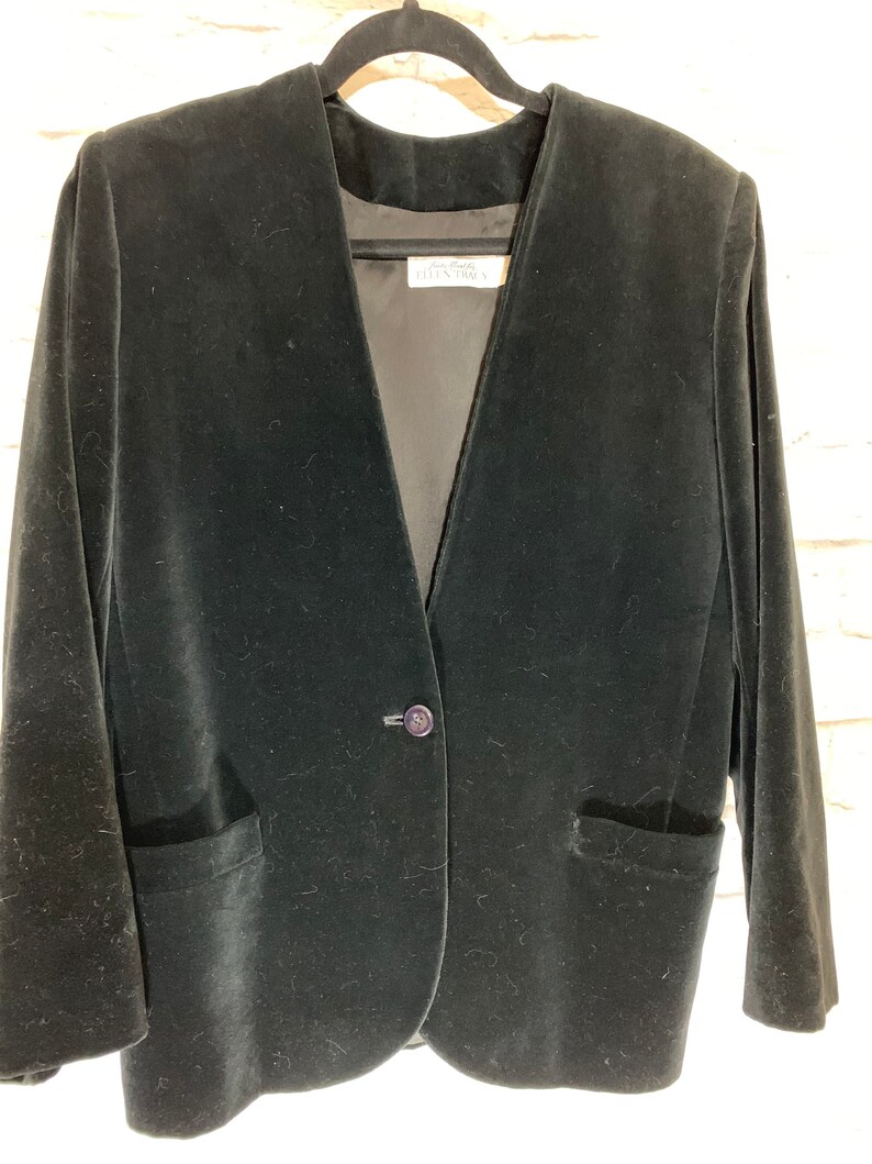 Ellen Tracy Timeless Velvet Black Blazer image 2