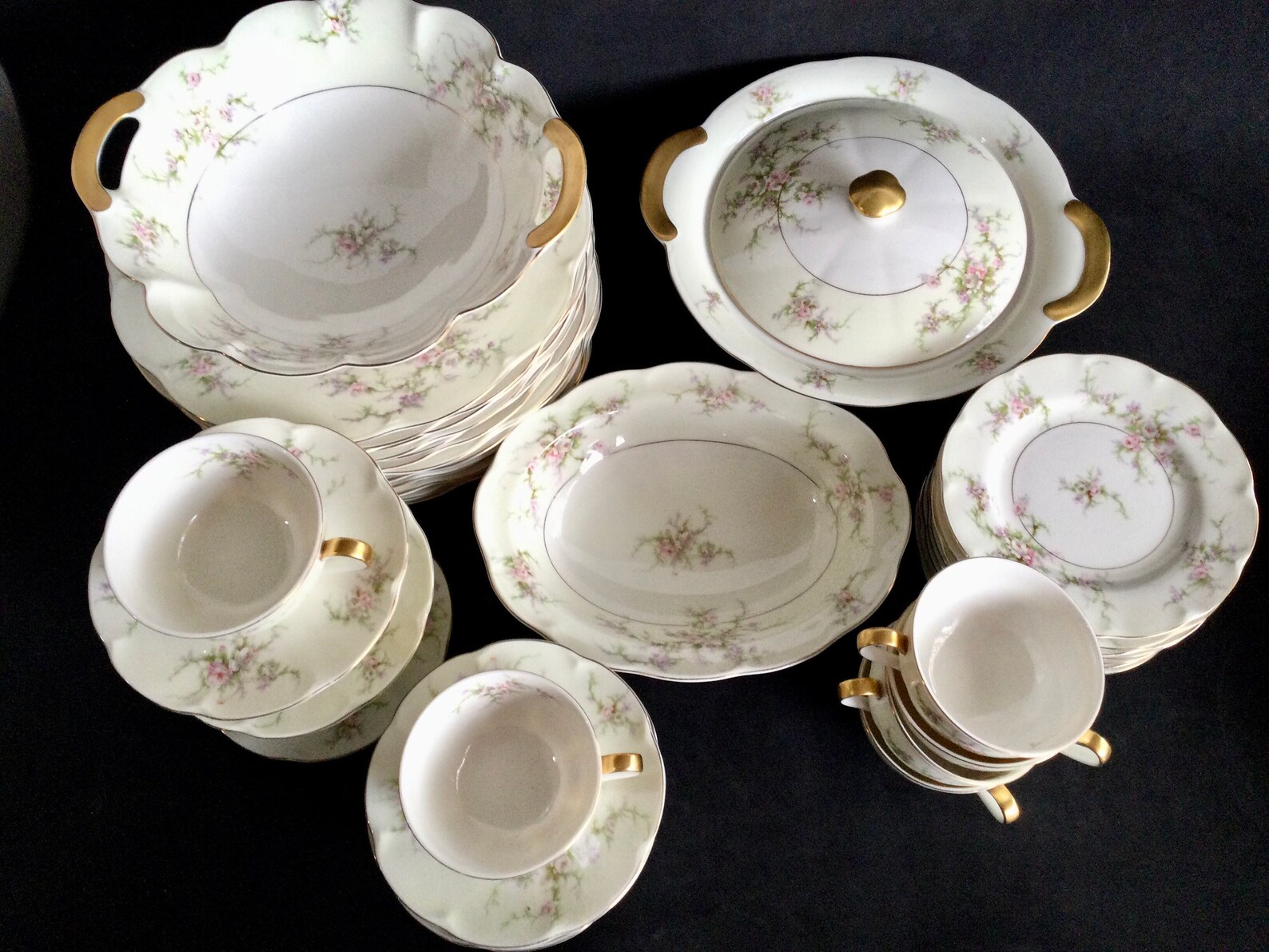 Theodore Haviland New York Rosalinde China Ware Collection, Made in