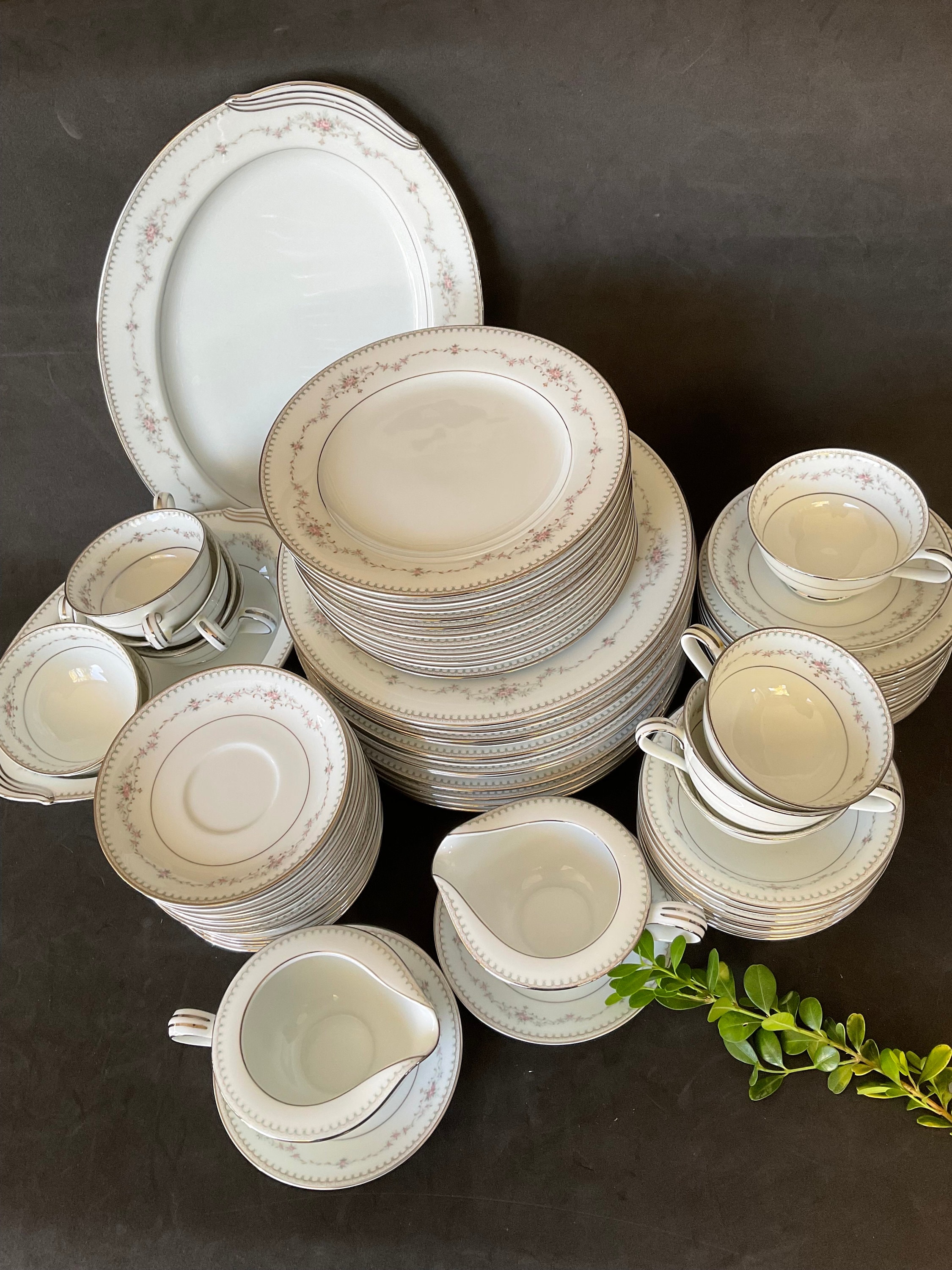 Noritake FAIRMONT 4408ディナー皿6枚セット Noritake FAIRMONT 4408ディナー皿6枚セット Noritake ノリタケ