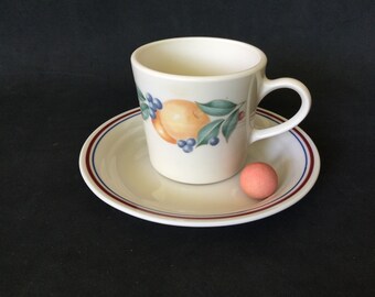 Colección de vajilla Corelle Abundance Pattern, fabricada en EE